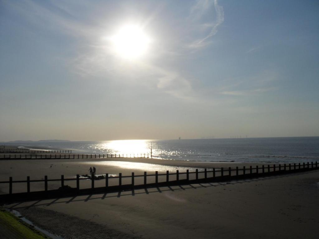 Ocean View Rhyl Exterior photo